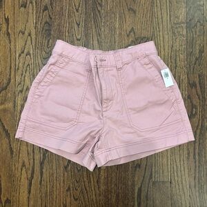 NWT Old Navy Dusty Pink High Rise OG Chino Shorts Pockets 3.5 Seam Size Medium